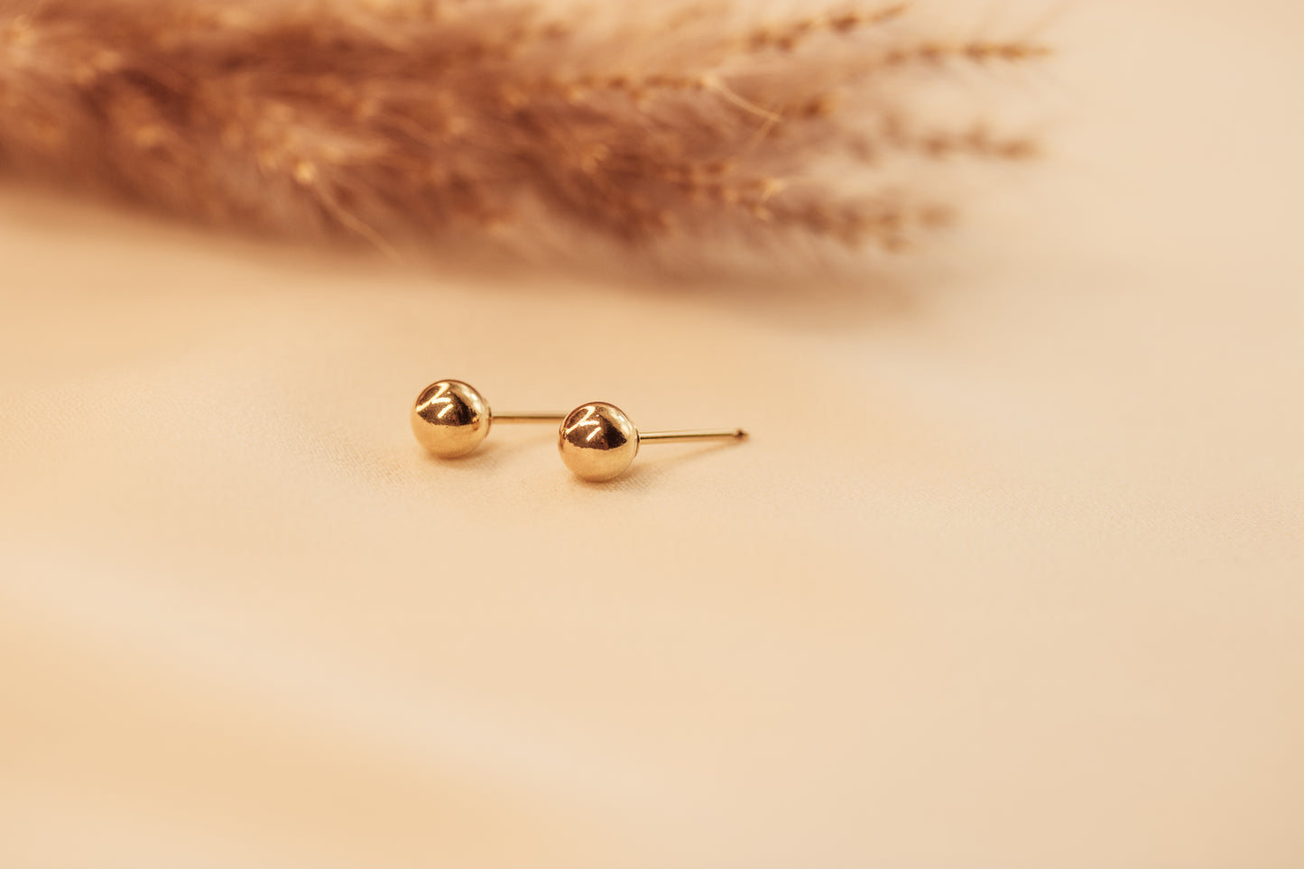 Round Ball Earrings Stud 4mm